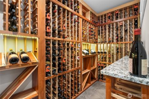 6219 89th Avenue SE Mercer Island WA 98040