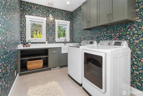 6219 89th Avenue SE Mercer Island WA 98040
