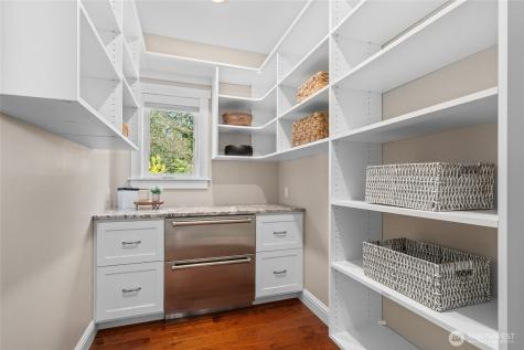 6219 89th Avenue SE Mercer Island WA 98040