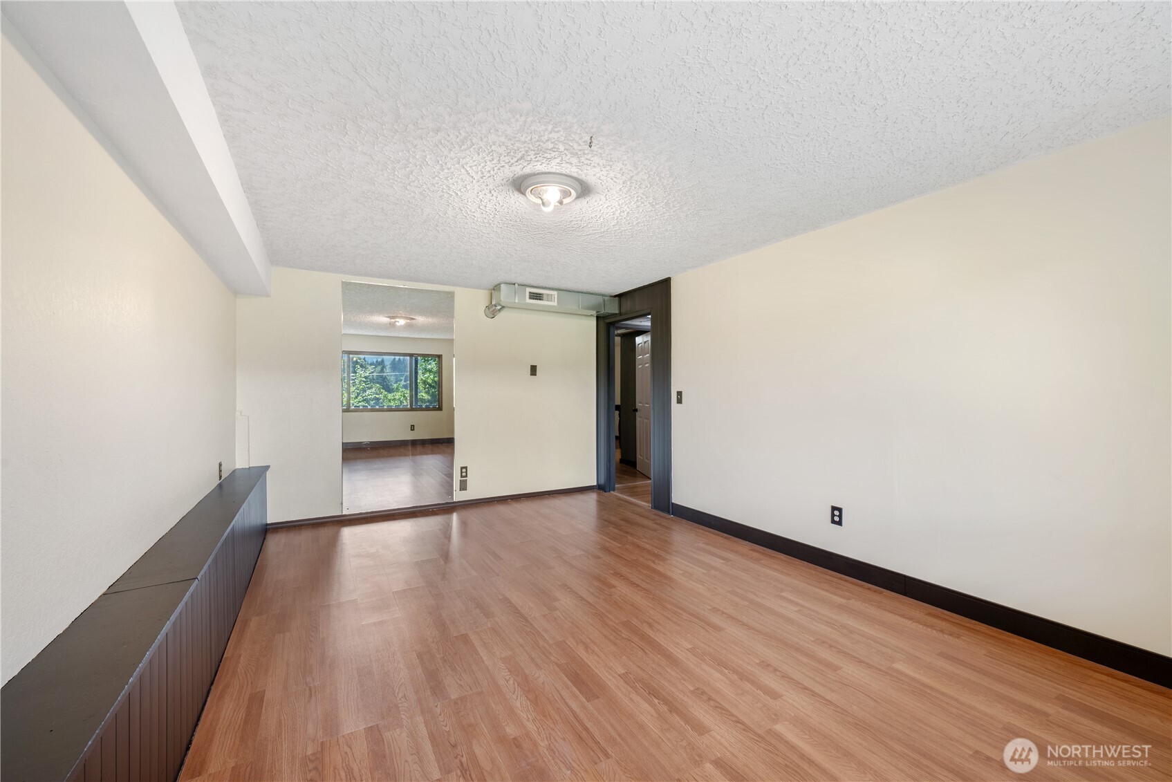 107 Alderwood Lane Longview WA 98632