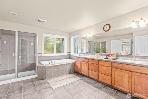 8110 113th Street Court E Puyallup WA 98373