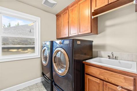 8110 113th Street Court E Puyallup WA 98373