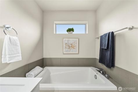 12220 SE 251st Place Kent WA 98030