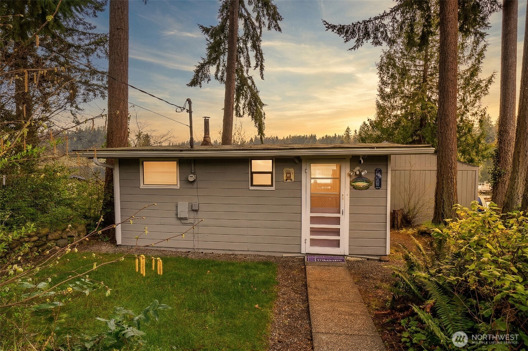 17024 Pleasant Beach Drive SE Yelm WA 98597