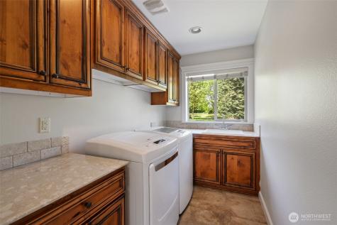 15106 NE 5th Court Vancouver WA 98685