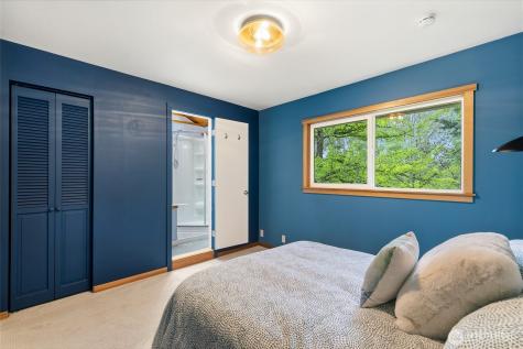 6311 18th Avenue SW Seattle WA 98106