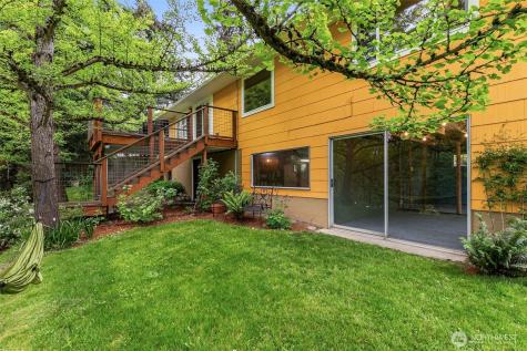 6311 18th Avenue SW Seattle WA 98106