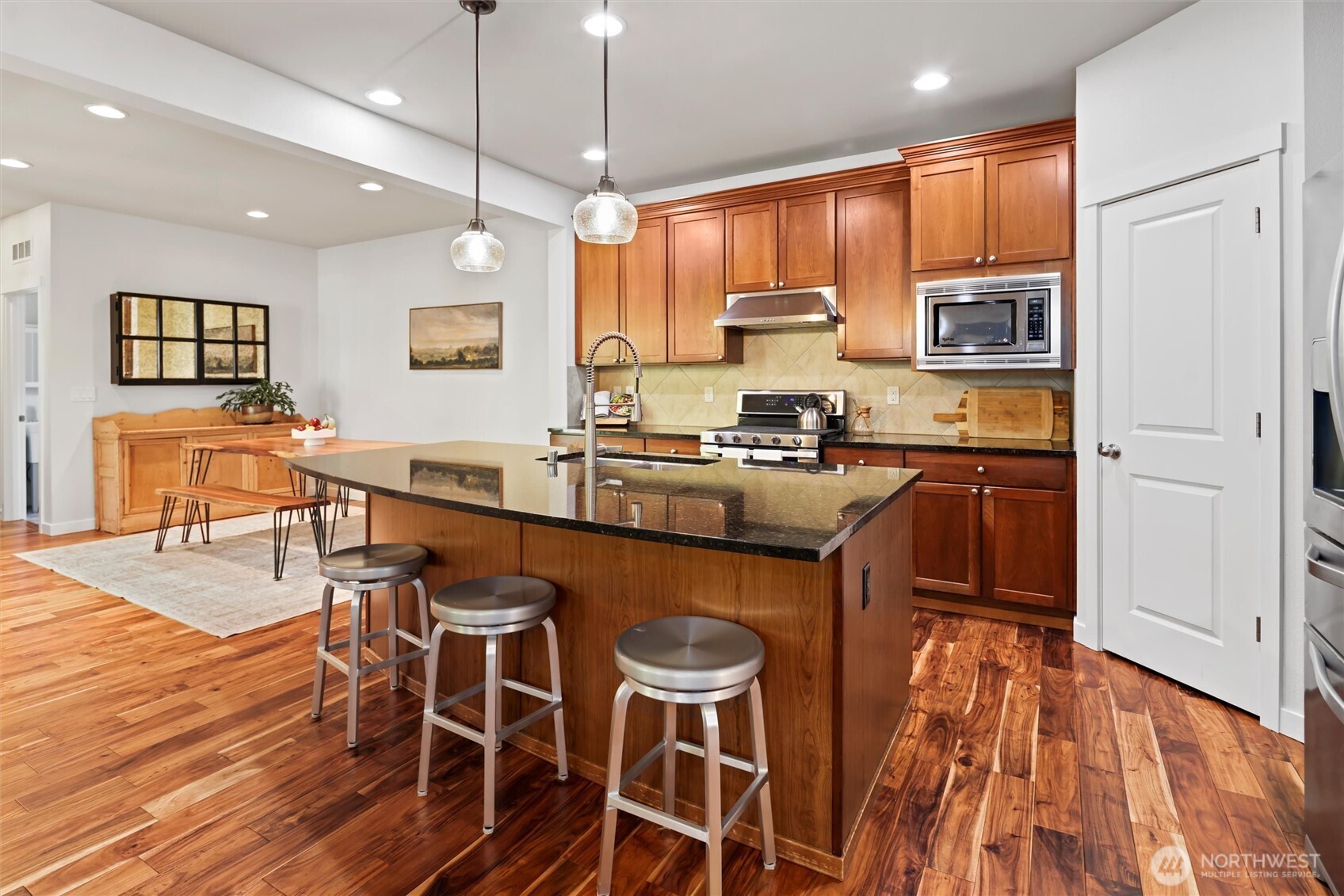 9306 Nye Avenue SE Snoqualmie WA 98065