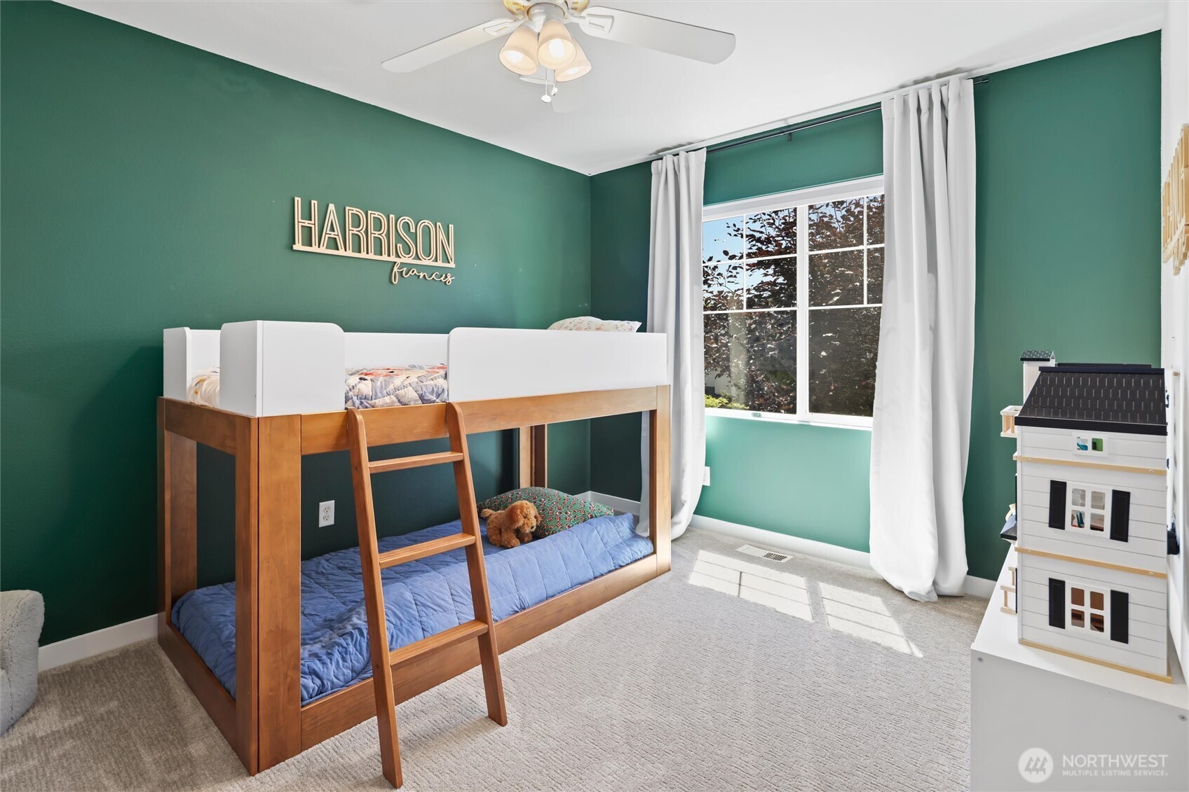 9306 Nye Avenue SE Snoqualmie WA 98065
