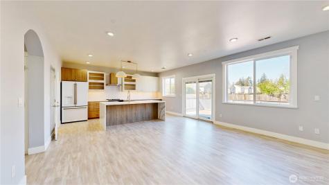 3625 181st Street E Tacoma WA 98446