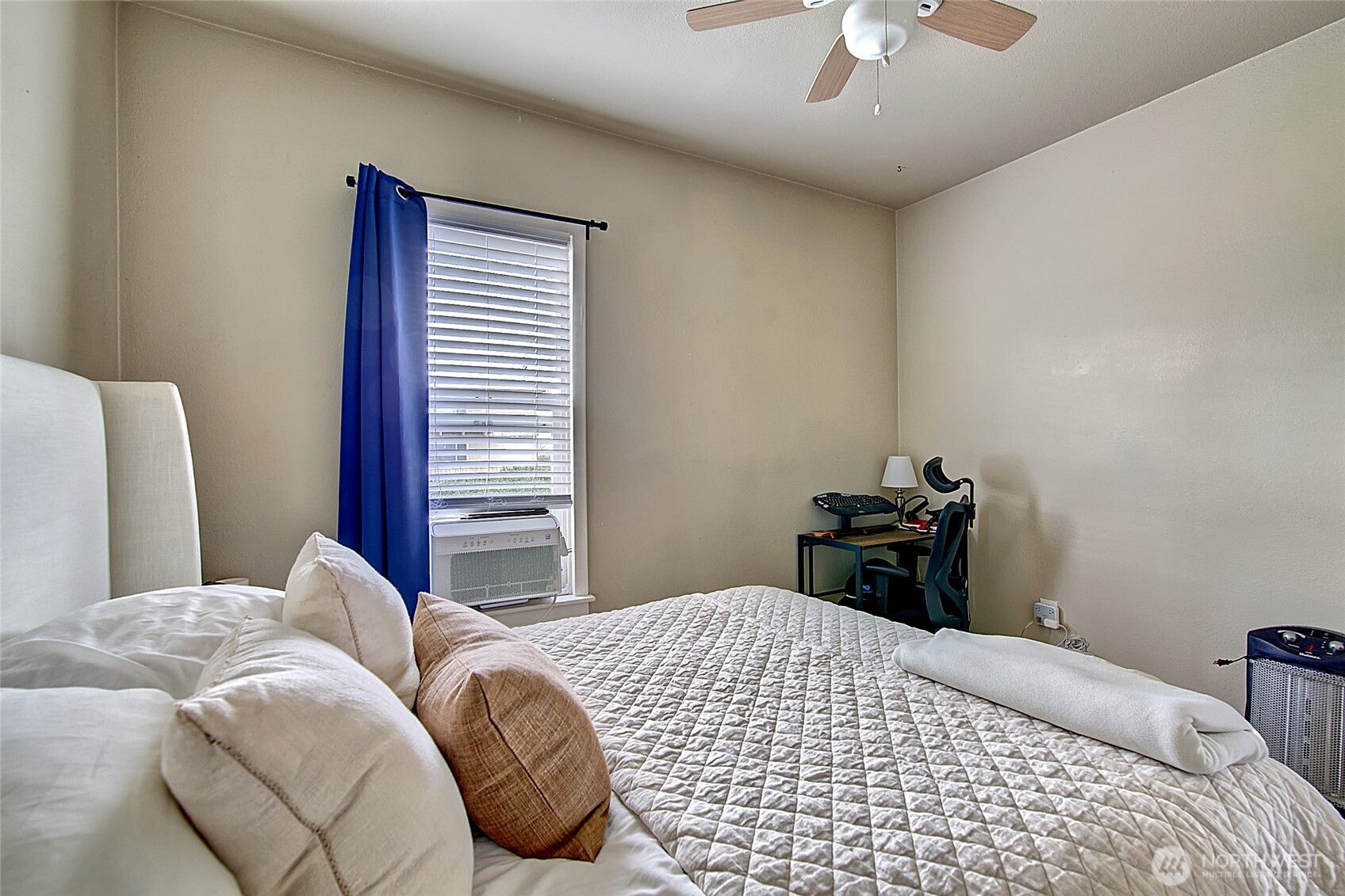 1018 Wall Street SE Everett WA 98201