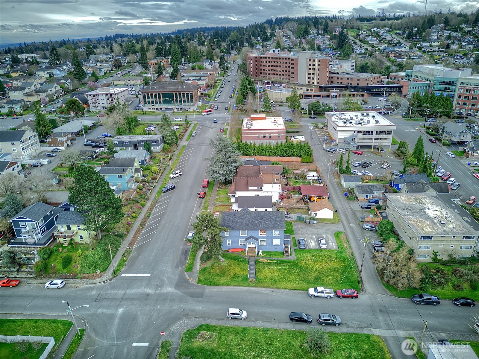 1018 Wall Street SE Everett WA 98201