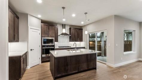 3812 194th Lane SE Bothell WA 98012