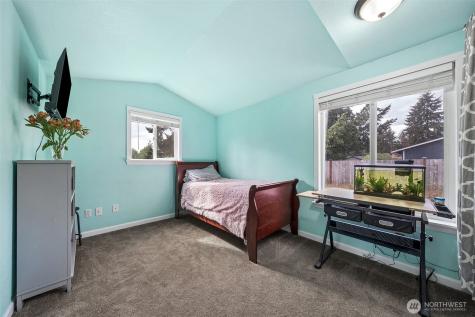 15905 91st Avenue Ct E Puyallup WA 98375