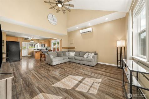 15905 91st Avenue Ct E Puyallup WA 98375