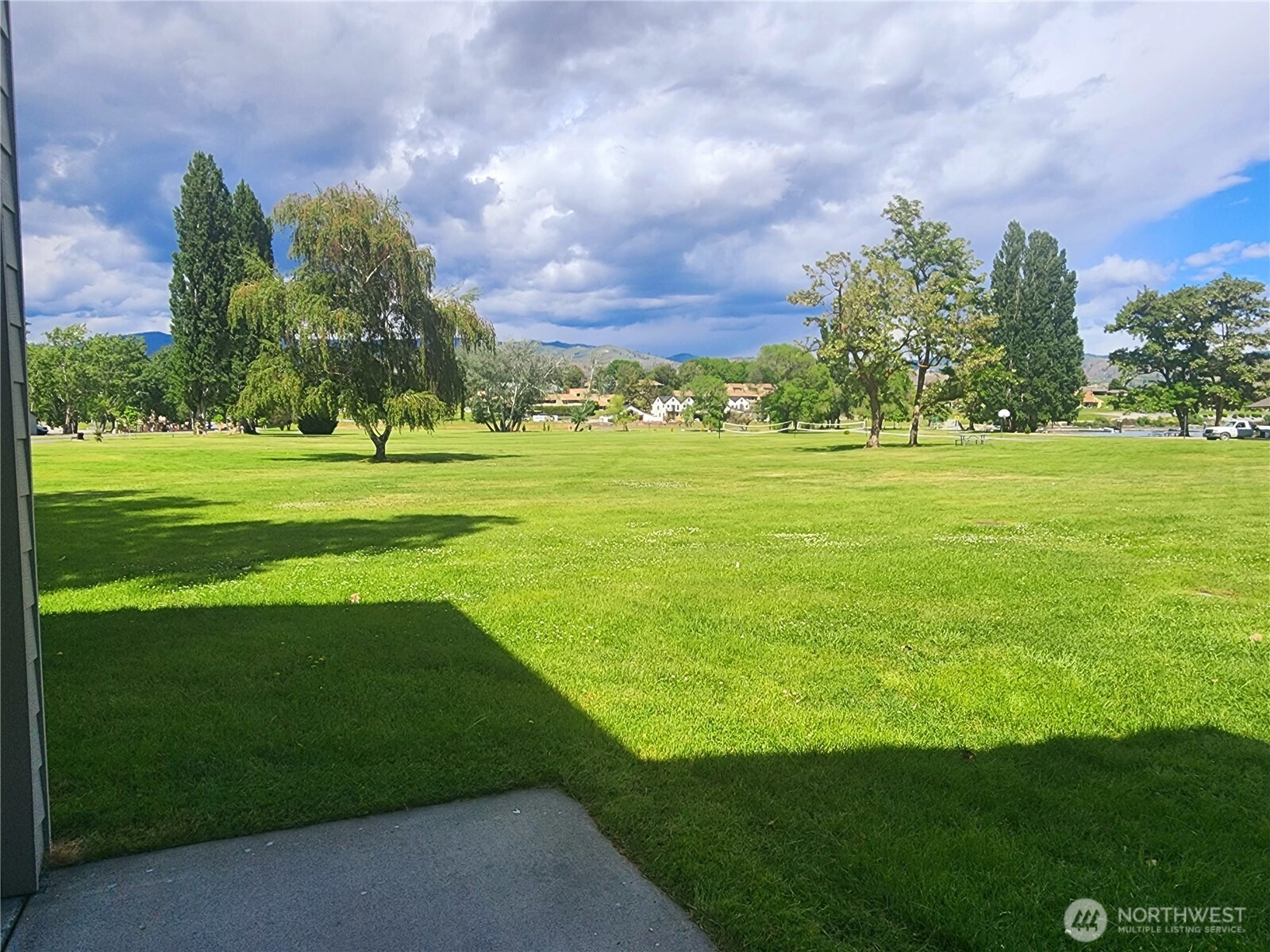 1 Beach 532-d Manson WA 98831