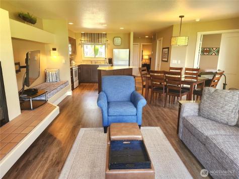 1 Beach 532-d Manson WA 98831