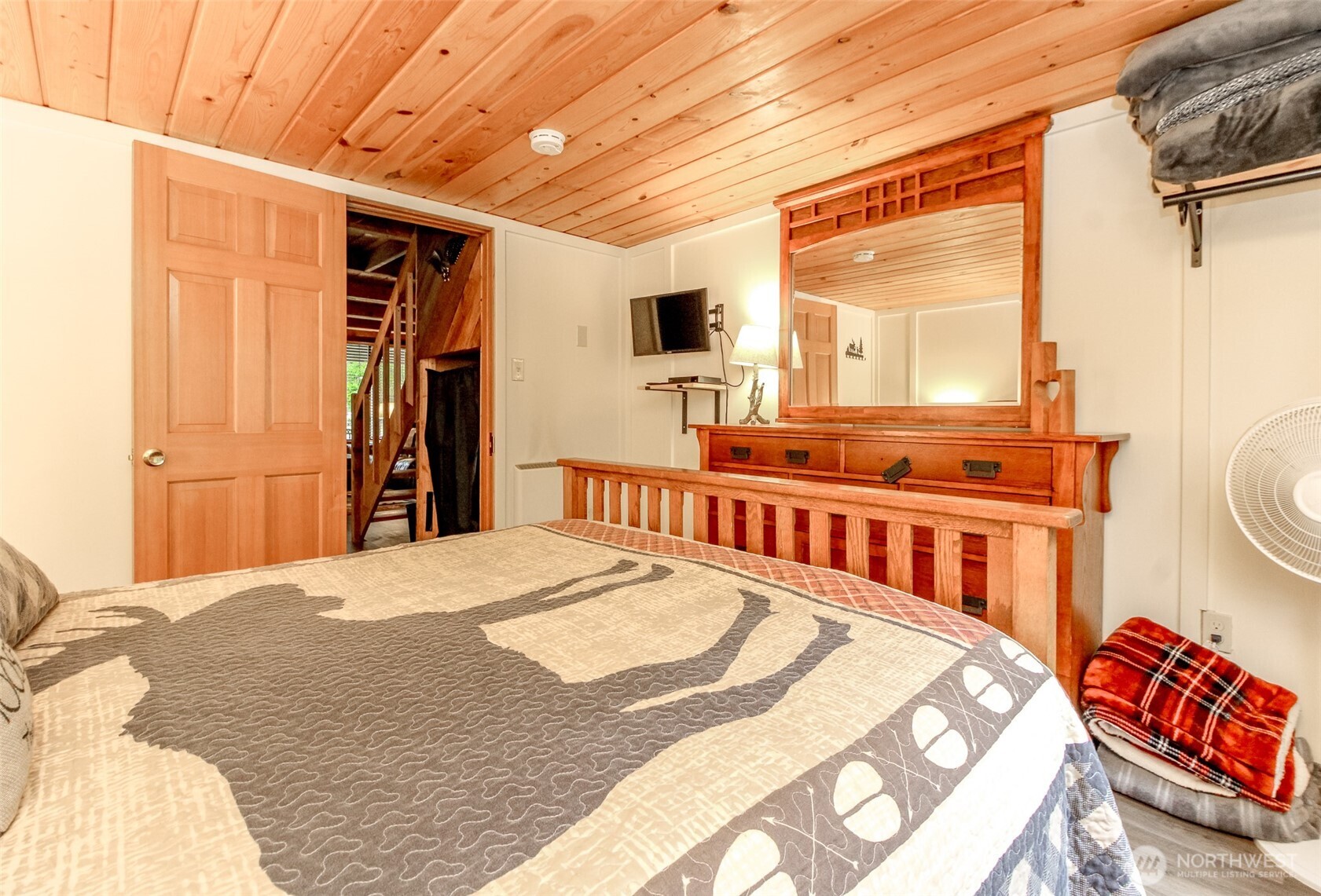 101 Mountain View Drive Ashford WA 98304