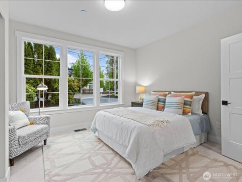 9207 NE 175th Street Bothell WA 98011