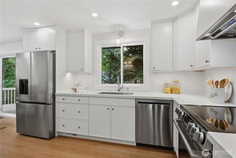 17102 NE 84th Street Redmond WA 98052