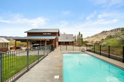 134 Thorburn Lane Malaga WA 98828