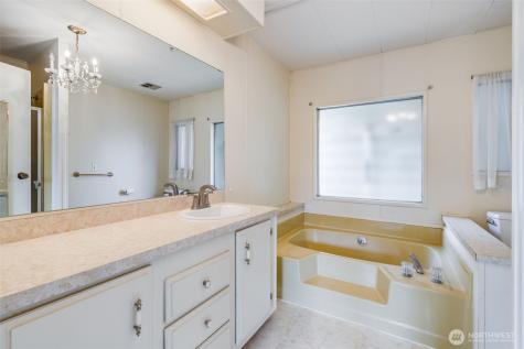 201 Union Avenue SE Renton WA 98059