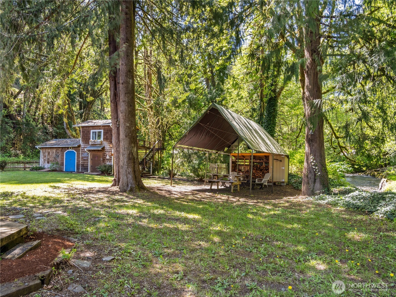 400 N Finch Creek Road Hoodsport WA 98548