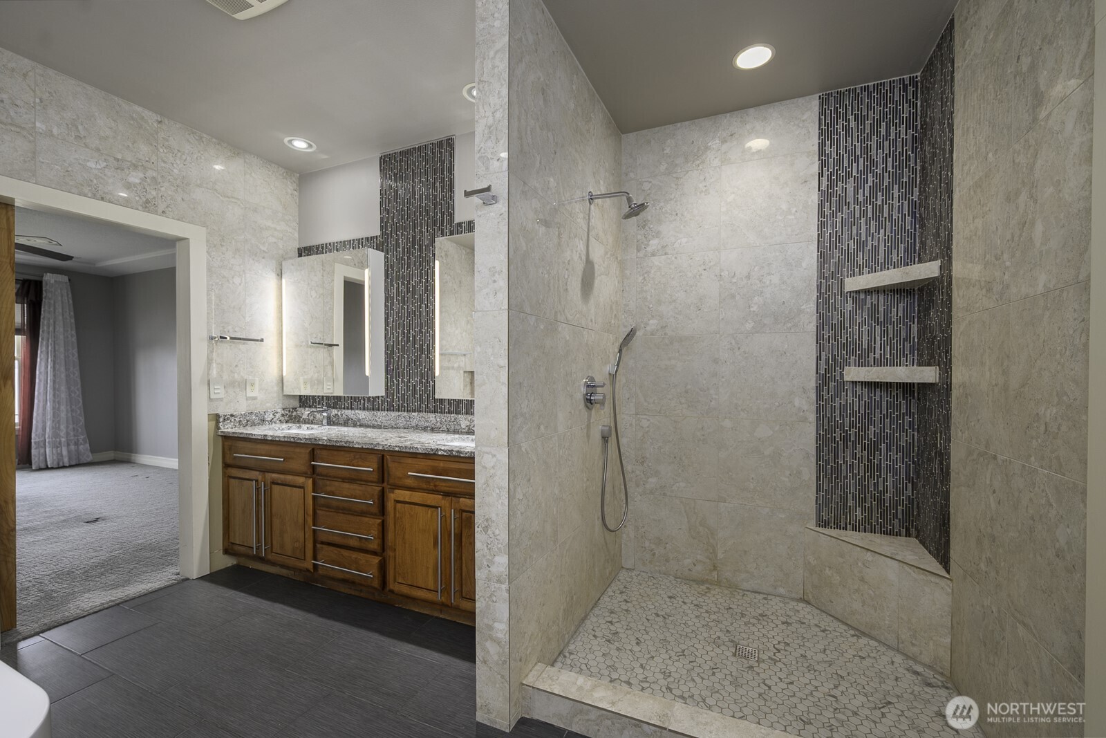 419 S Astor Loop Moses Lake WA 98837