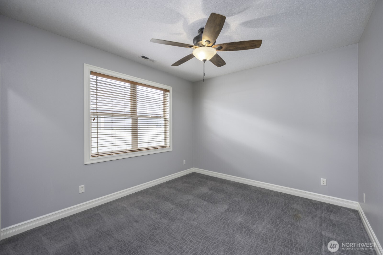 419 S Astor Loop Moses Lake WA 98837