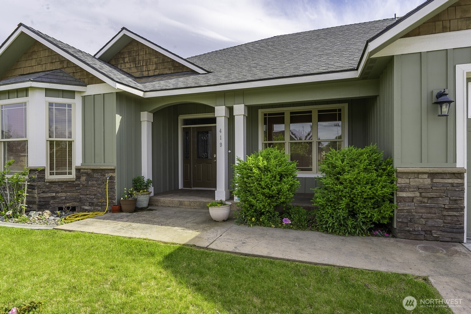 419 S Astor Loop Moses Lake WA 98837