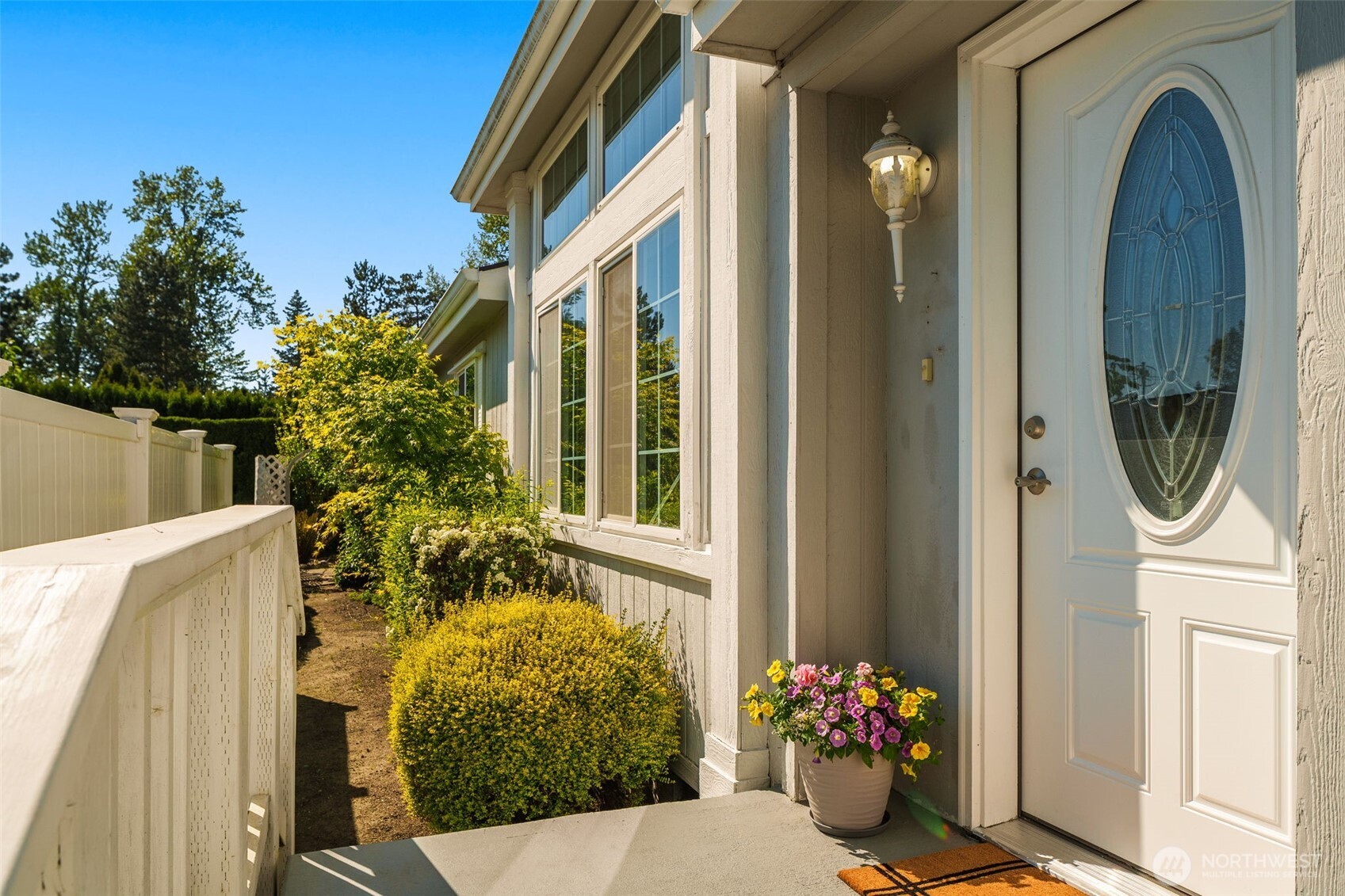 23606 Lake Dr W Bothell WA 98021