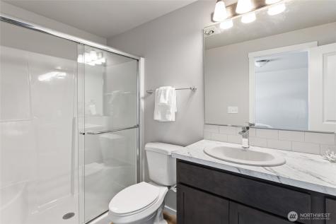 605 N Oak Street Tieton WA 98947