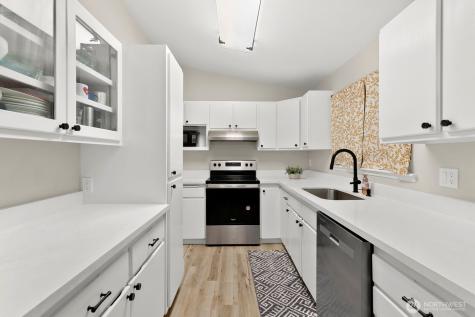 206 W Marilyn Avenue Everett WA 98204