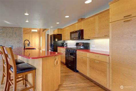 774 Wakina Loop SE Ocean Shores WA 98569