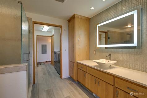 774 Wakina Loop SE Ocean Shores WA 98569