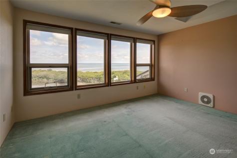774 Wakina Loop SE Ocean Shores WA 98569