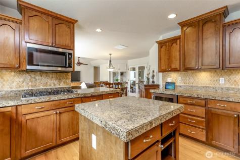 13622 116th Street Ct E Puyallup WA 98374