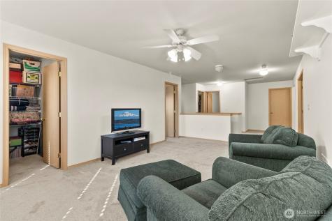 23415 SE 262nd Street Maple Valley WA 98038