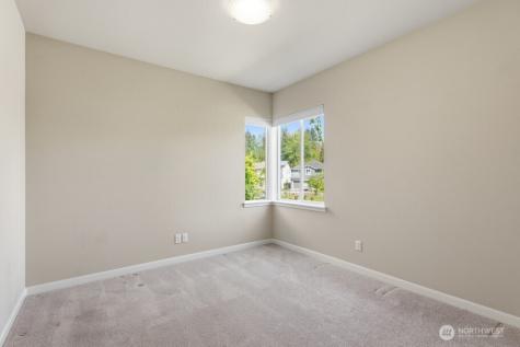 2466 NE Athlon Court Poulsbo WA 98370
