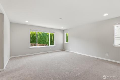 2466 NE Athlon Court Poulsbo WA 98370