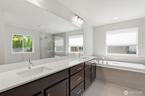 2466 NE Athlon Court Poulsbo WA 98370
