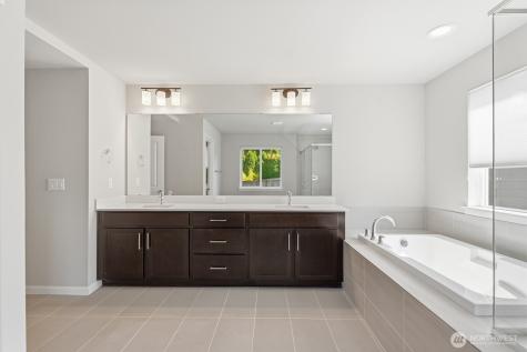 2466 NE Athlon Court Poulsbo WA 98370