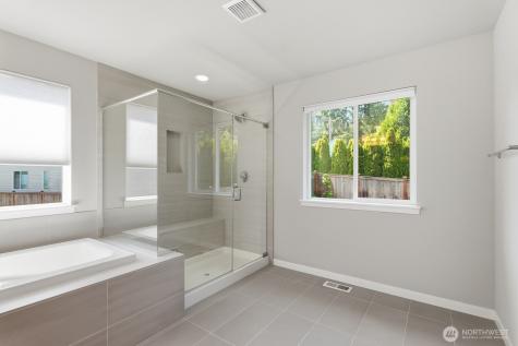 2466 NE Athlon Court Poulsbo WA 98370
