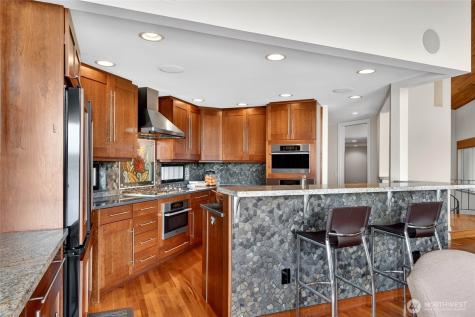 13463 64th Terrace NE Kirkland WA 98034