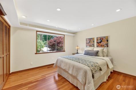 13463 64th Terrace NE Kirkland WA 98034