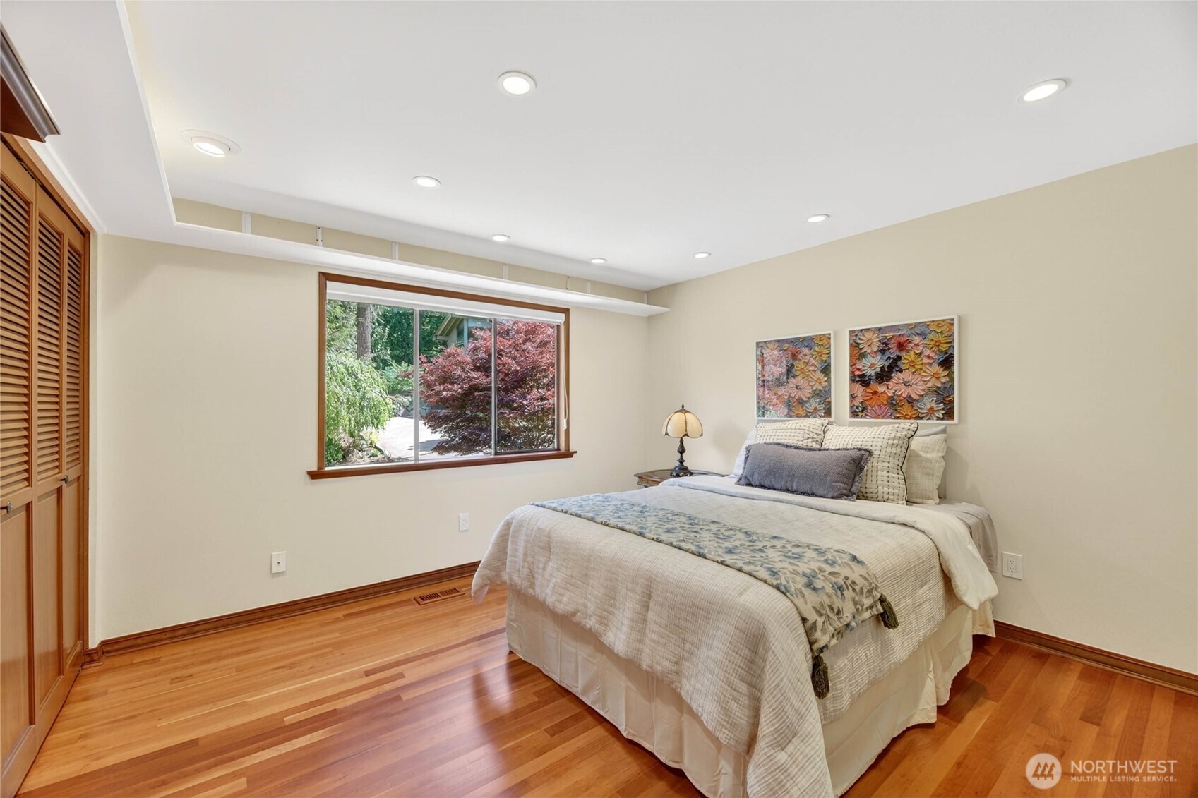 13463 64th Terrace NE Kirkland WA 98034
