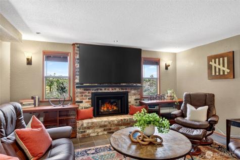 13463 64th Terrace NE Kirkland WA 98034