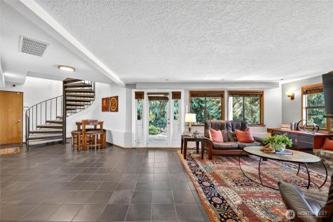 13463 64th Terrace NE Kirkland WA 98034