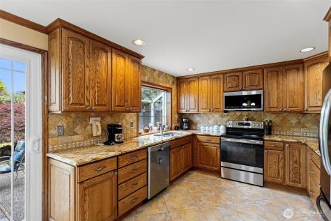 23825 23rd Drive SE Bothell WA 98021