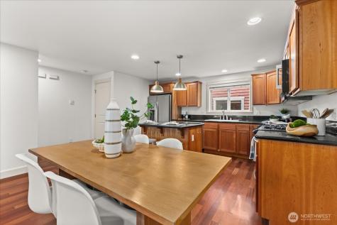 2024 W Bertona Street Seattle WA 98199